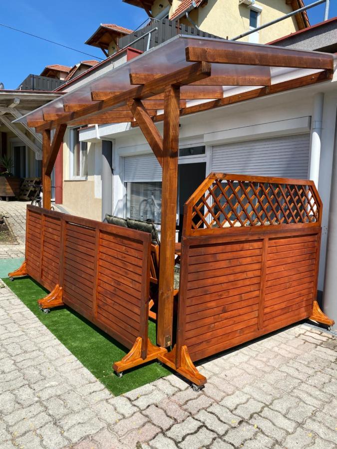 Karos Night Sky Apartamento Zalakaros Exterior foto